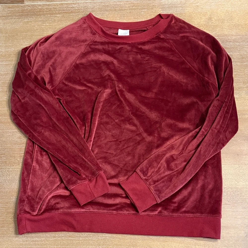 Stars Above Red Velour Lounge Set - Picture 2 of 5